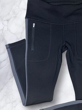 Athleta Rainier High Compression Brushed Fleece Legging Small Petite Old Version
